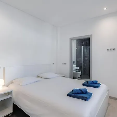 Limoeiro - Beautiful New Nestled In The Heart Of Gale * Guia (Faro)