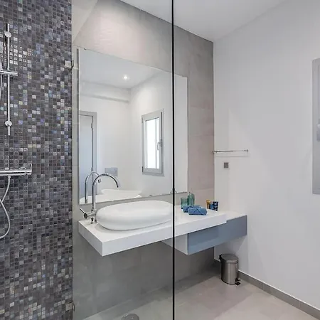Villa Limoeiro - Beautiful New Nestled In The Heart Of Gale Guia (Faro)