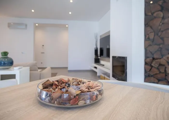 Limoeiro - Beautiful New Nestled In The Heart Of Gale Вилла *