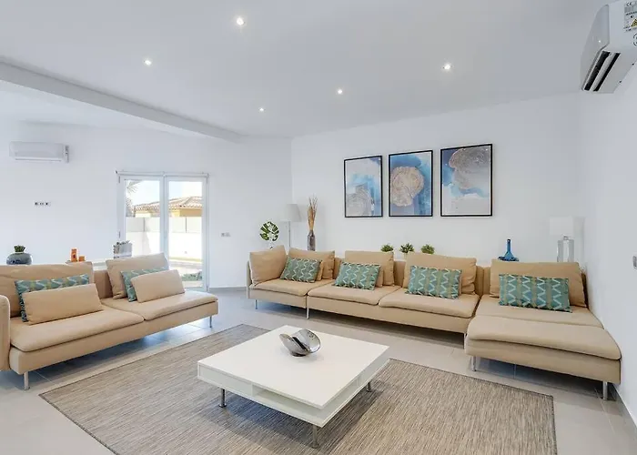 Limoeiro - Beautiful New Nestled In The Heart Of Gale Вилла *