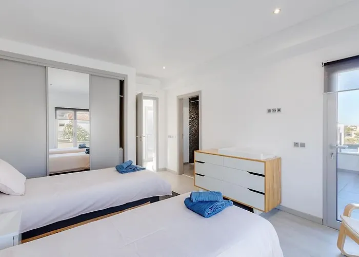 Вилла Limoeiro - Beautiful New Nestled In The Heart Of Gale