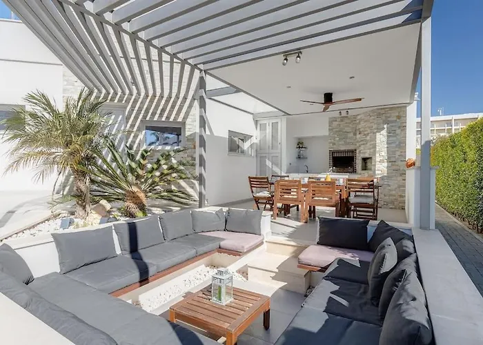 Вилла Limoeiro - Beautiful New Nestled In The Heart Of Gale