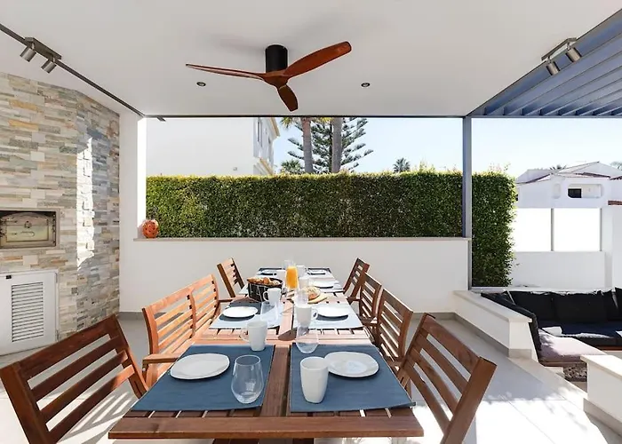 Limoeiro - Beautiful New Nestled In The Heart Of Gale Вилла Гия